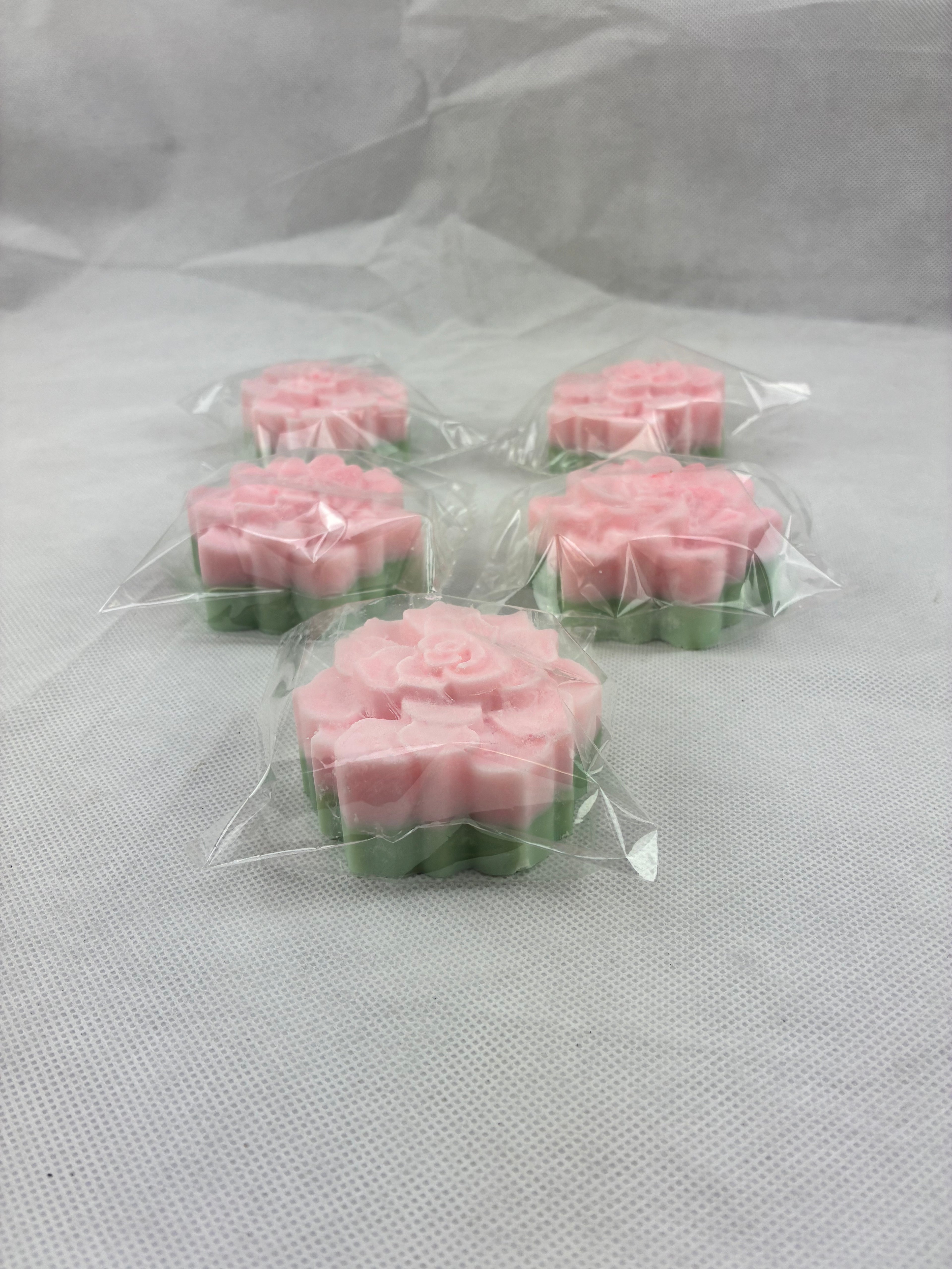 MavWax pink wax flowers