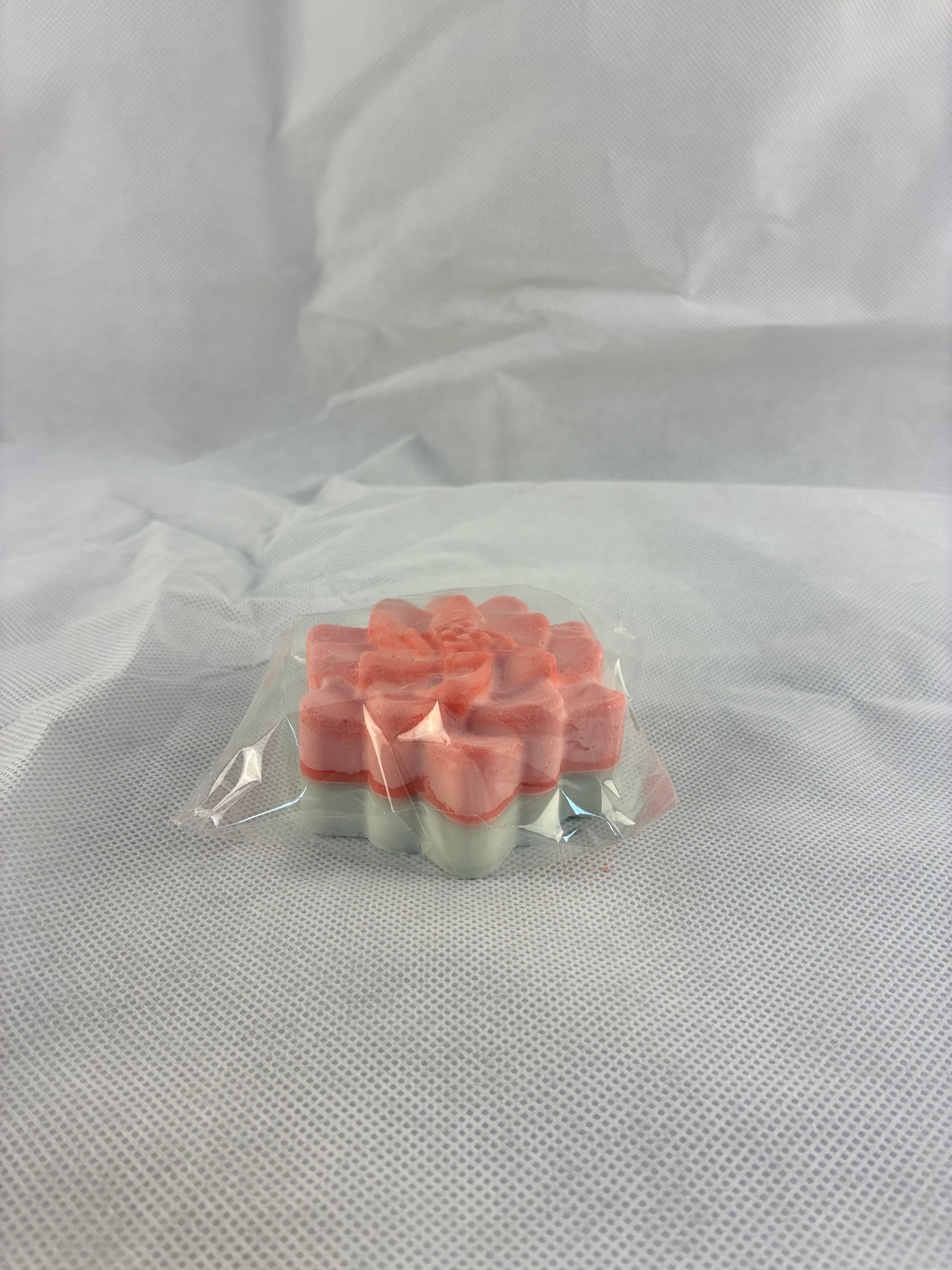 Rose 2 tone MavWax skate wax