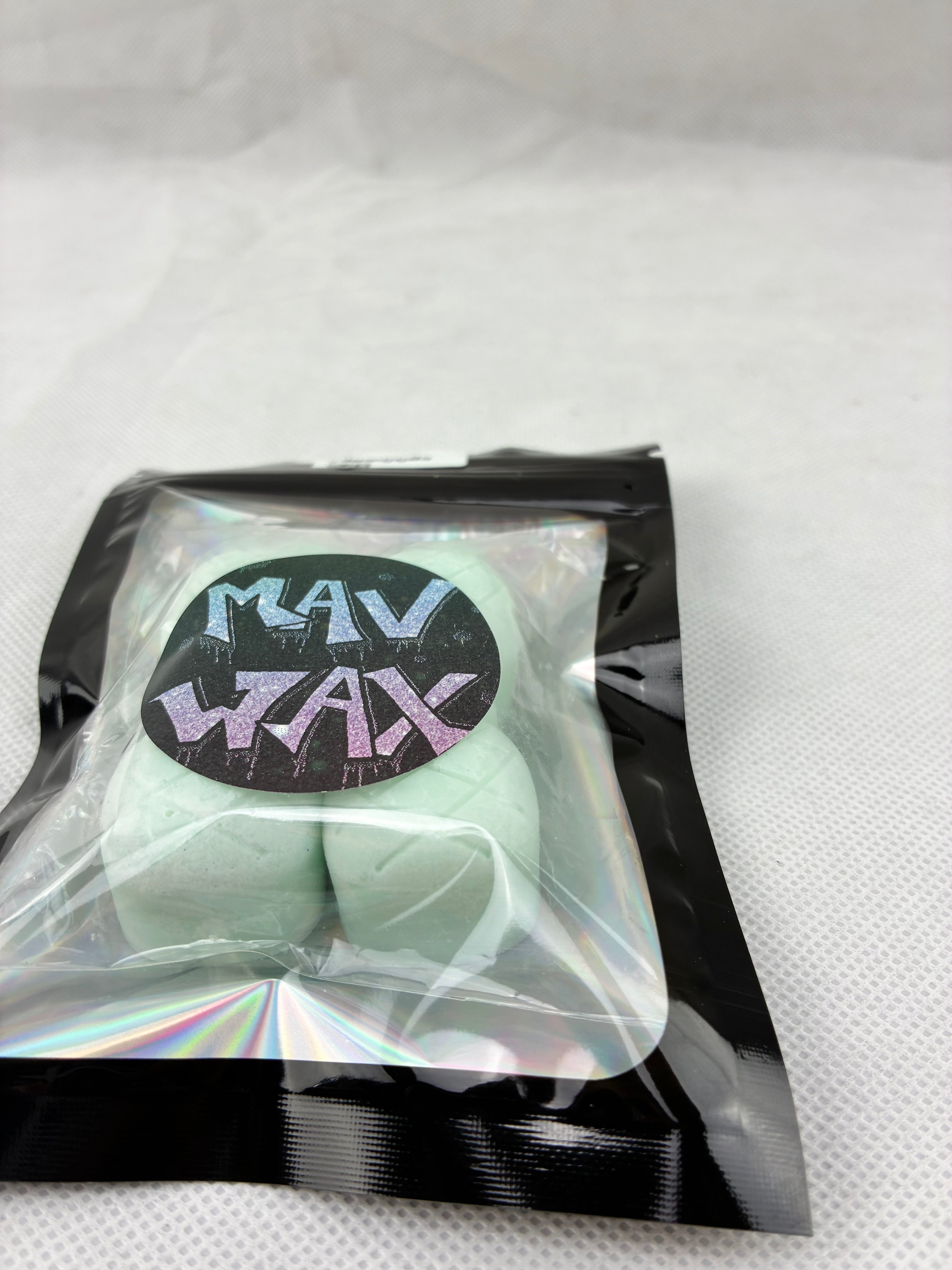 MavWax pineapples skate wax