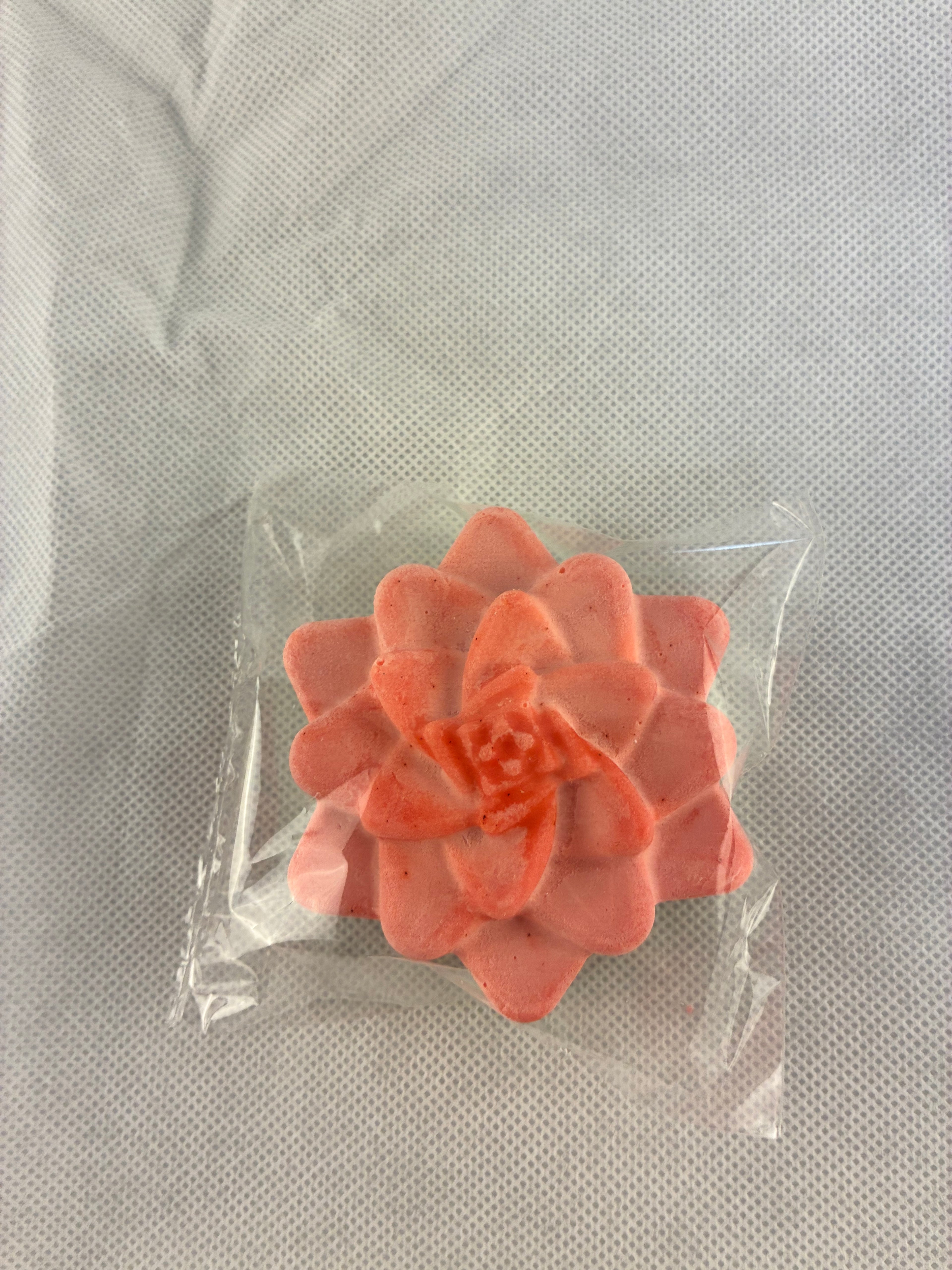 Rose 2 tone MavWax skate wax